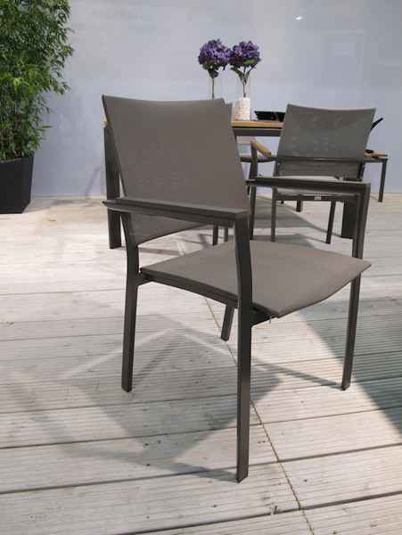 Matrix Stapelsessel Aluminium / Textilene Taupe